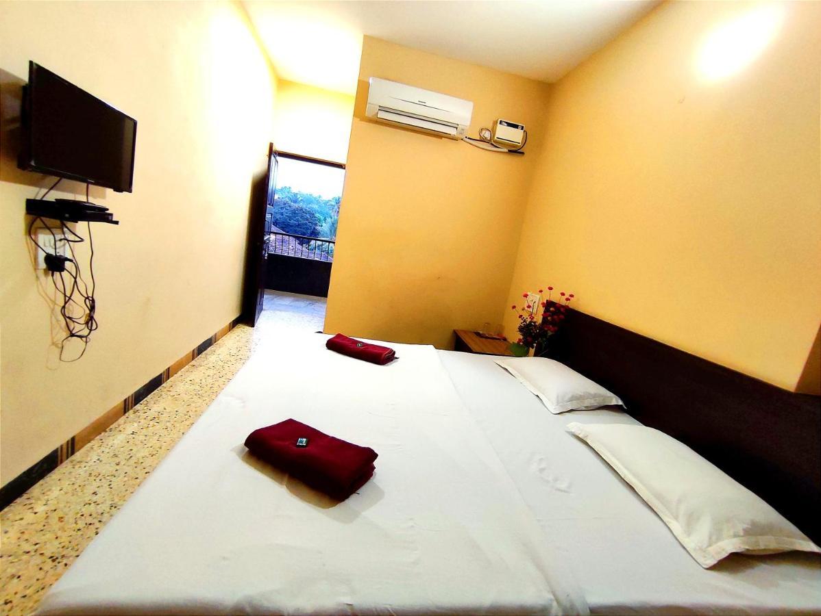 Hotel Mandarin Mapusa Kültér fotó