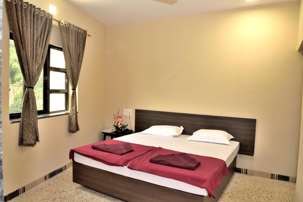 Hotel Mandarin Mapusa Kültér fotó